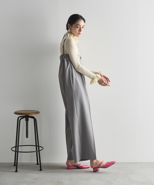 THE YOn（ザヨン）の「アシンメトリーラップサロペット