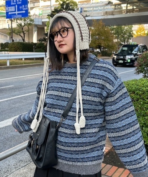 kutir（クティール）の「kutirlune／手編み風タッセルニット帽（ニットキャップ/ビーニー・レディース・レッド/ブラウン/ホワイト・FREE）」の2枚目の写真