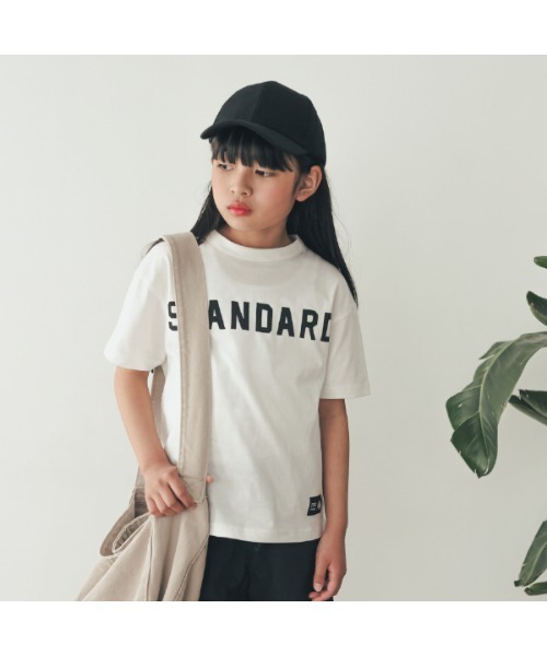 ZERO standerd（ゼロスタンダード）の「ゼロスタンダード STANDARDTシャツ（Tシャツ/カットソー・キッズ・ネイビー/レッド/オフホワイト/アイボリー/ブラック・100cm/110cm/120cm/130cm/140cm/150cm/160cm）」の2枚目の写真