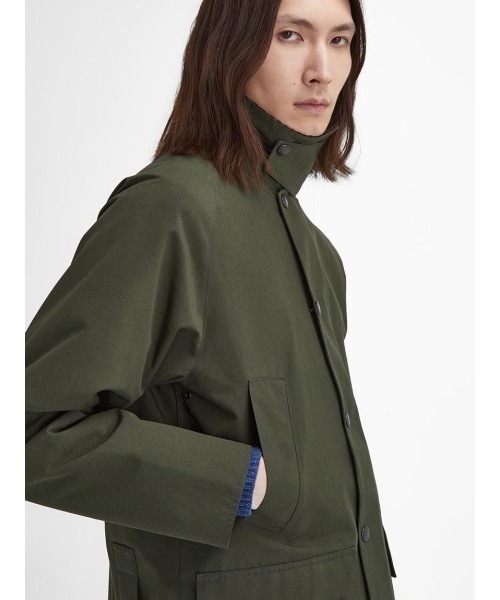Barbour(バブアー)の「Barbour Classic Bedale Showerproof Jacket(バブアー ビデイル 2レイヤー ブルゾン)(ブルゾン・メンズ・ネイビー/グリーン・34/36/38/40/42)」の10枚目の写真