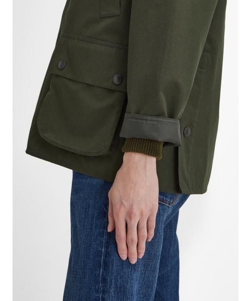 Barbour(バブアー)の「Barbour Classic Bedale Showerproof Jacket(バブアー ビデイル 2レイヤー ブルゾン)(ブルゾン・メンズ・ネイビー/グリーン・34/36/38/40/42)」の11枚目の写真