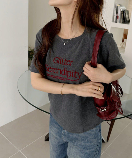Ada.(エイダ)の「表面感 ロゴ ベーシック Tシャツ(Tシャツ/カットソー・レディース・ホワイト/ブラウン/レッド/グレー・FREE)」の15枚目の写真