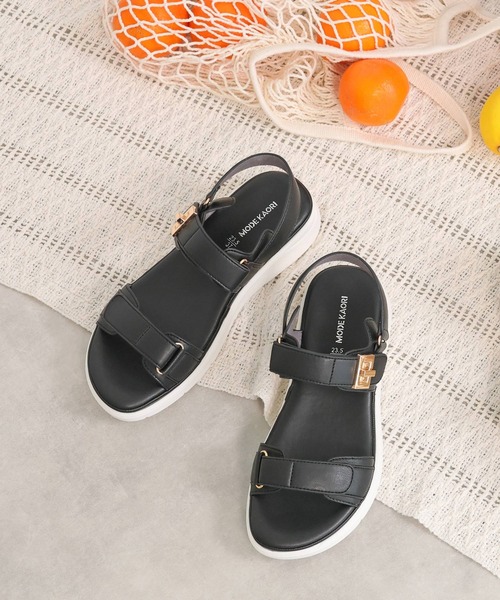 MODE KAORI(モードカオリ)の「ダブルベルクロスポーツサンダル/21529(サンダル・レディース・ブラック/ライトベージュ/シルバー・22.5cm/23cm/23.5cm/24cm/24.5cm/25cm)」の2枚目の写真