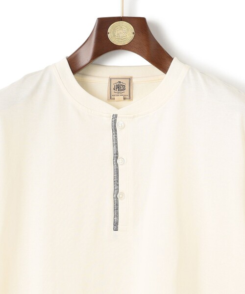 J.PRESS(ジェイプレス)の「シルケット天竺ヘンリーネック Tシャツ(Tシャツ/カットソー・メンズ・アイボリー系/ブラック系・MEDIUM/X-LARGE/LARGE)」の15枚目の写真