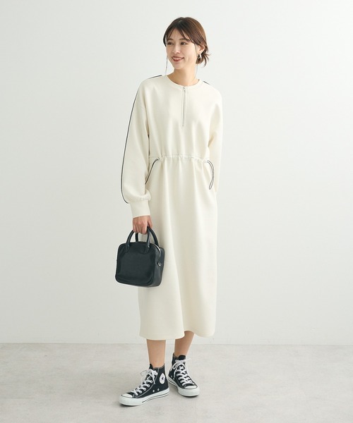 Green　Parks（グリーンパークス）の「ハーフZIPトラックワンピース（ワンピース・レディース・チャコールグレー/アイボリー・FREE）」の3枚目の写真