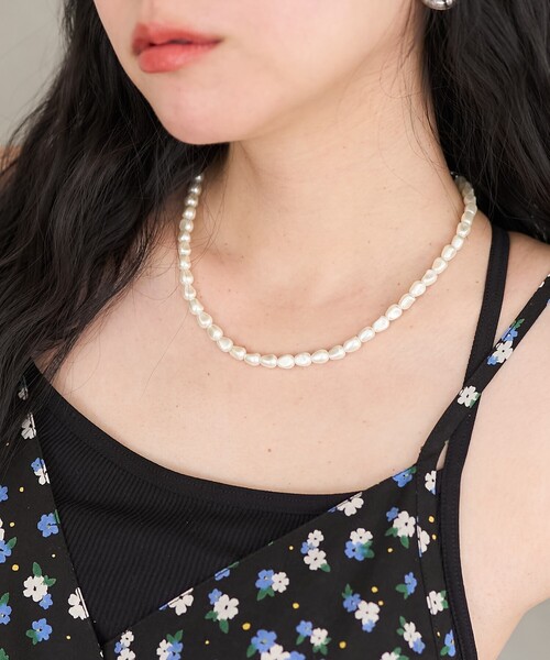 FREAK'S STORE(フリークスストア)の「パールネックレス(ネックレス・レディース・シルバー・ONE SIZE)」の3枚目の写真