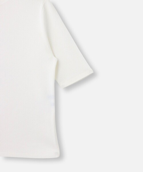 allureville（アルアバイル）の「◇総針モックネック5分袖プルオーバー（ニット/セーター・レディース・オフホワイト/ブラック・2）」の5枚目の写真