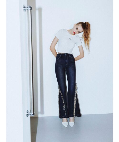 GYDA(ジェイダ)の「GLITTER GD Tシャツ(Tシャツ/カットソー・レディース・ピンク/ライトイエロー/オフホワイト/ブラック・FREE)」の17枚目の写真