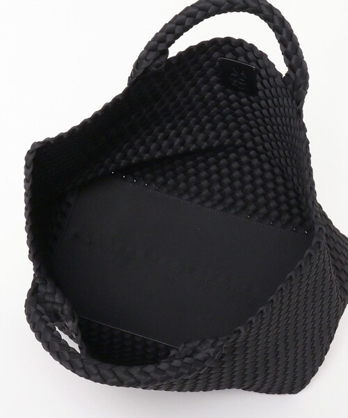 Demi-Luxe BEAMS(デミルクス ビームス)の「NAGHEDI / イントレチャート トートバッグ M(トートバッグ・レディース・ブラック/ベージュ・ONE SIZE)」の6枚目の写真