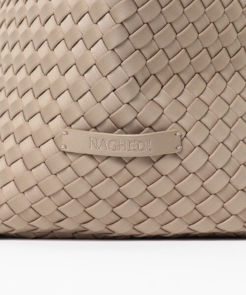 Demi-Luxe BEAMS(デミルクス ビームス)の「NAGHEDI / イントレチャート トートバッグ M(トートバッグ・レディース・ブラック/ベージュ・ONE SIZE)」の17枚目の写真