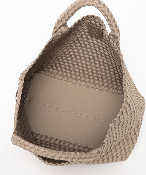 Demi-Luxe BEAMS(デミルクス ビームス)の「NAGHEDI / イントレチャート トートバッグ M(トートバッグ・レディース・ブラック/ベージュ・ONE SIZE)」の18枚目の写真