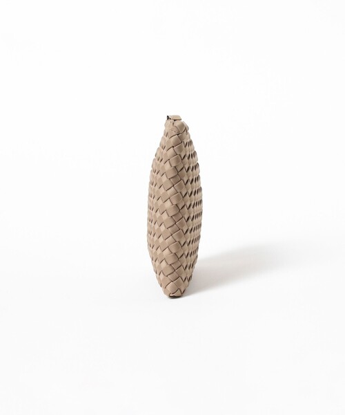 Demi-Luxe BEAMS(デミルクス ビームス)の「NAGHEDI / イントレチャート トートバッグ M(トートバッグ・レディース・ブラック/ベージュ・ONE SIZE)」の9枚目の写真