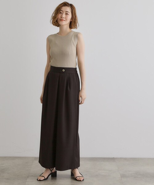 grove(グローブ)の「さりげないラメで毎日のコーデにアクセントを リブラメニットタンク(タンクトップ・レディース・オフホワイト/チャコールグレー/ベージュ/ブラック・02/03/01/04/05)」の15枚目の写真