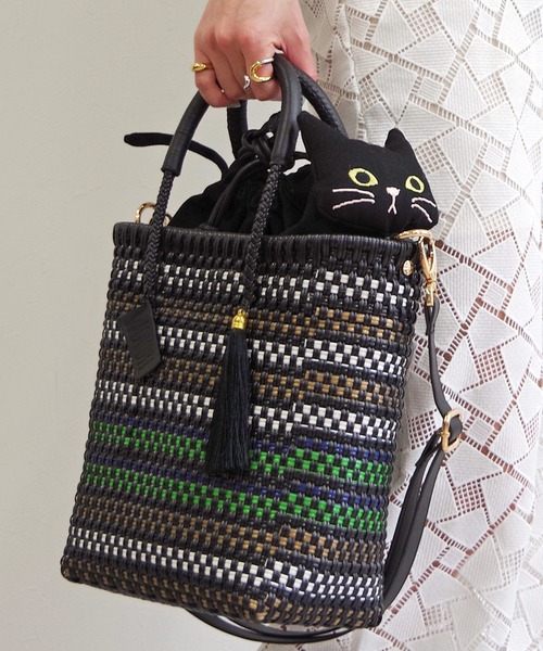 WOVEN(ウーヴン)の「WOVEN (ウーヴン) / キャンバス ねこ 2WAY BAG ショルダーバッグ 猫巾着(ショルダーバッグ・レディース・ブラック/グレー/アイボリー・FREE)」の2枚目の写真