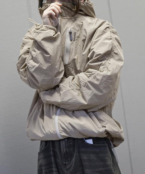 NOMANUAL(NOMANUAL)の「NOMANUAL/ノーマニュアル SAIL WIND SHELL(その他アウター・メンズ・グレー/ブラック・MEDIUM/LARGE)」の10枚目の写真