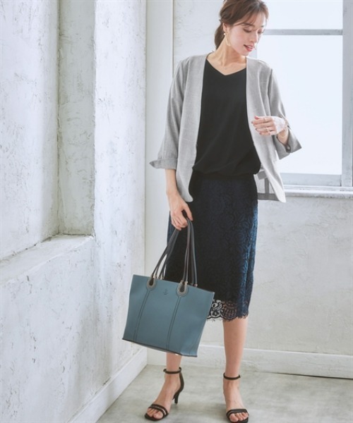 7days Life Styling（セブンデイズライフスタイリング）の「【品番振替】洗える麻調合繊７分袖ストレッチノーカラージャケット（接触冷感・防しわ・ストレッチ・UVカット）（ノーカラージャケット・レディース・ネイビー系/ライトグレー系/ベージュ系・S/M/L/LL/3L）」の10枚目の写真