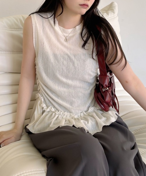Ada.(エイダ)の「サイドシャーリング フリルノースリーブ(Tシャツ/カットソー・レディース・ホワイト/アイボリー/ダークグレー・FREE)」の9枚目の写真