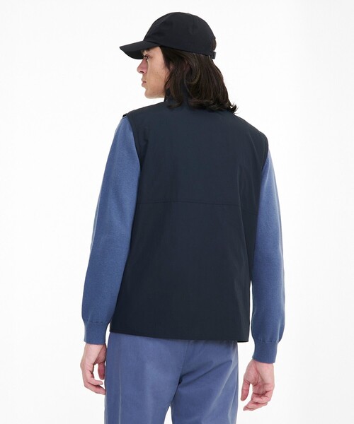 AIGLE（エーグル）の「撥水マルチポケット ナイロンジレベスト（その他アウター・メンズ・ブラック/ベージュ・S/M）」の5枚目の写真