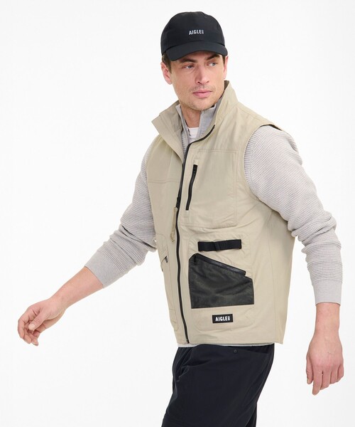AIGLE（エーグル）の「撥水マルチポケット ナイロンジレベスト（その他アウター・メンズ・ブラック/ベージュ・S/M）」の8枚目の写真