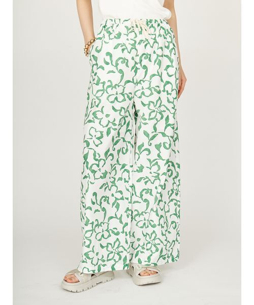 emmiyogaウエア　flowerトップスパンツ エミ emmi アートフラワー柄パンツ （DNVY） -ファッション通販