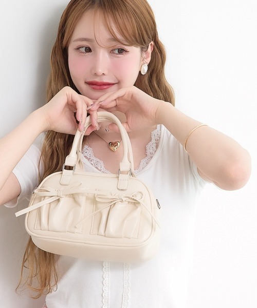paravion(パラビオン)の「ボストン型リボンバッグ(ボストンバッグ・レディース・ホワイト/ブラック/ブラウン/ピンク/ブルー・FREE)」の2枚目の写真
