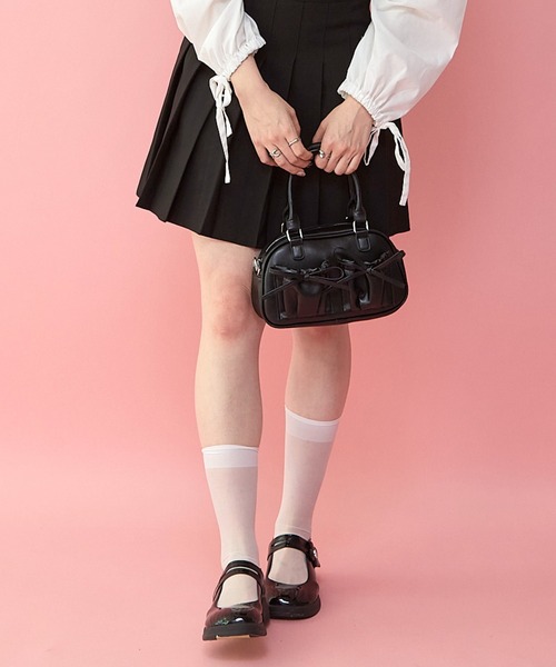 paravion(パラビオン)の「ボストン型リボンバッグ(ボストンバッグ・レディース・ホワイト/ブラック/ブラウン/ピンク/ブルー・FREE)」の7枚目の写真