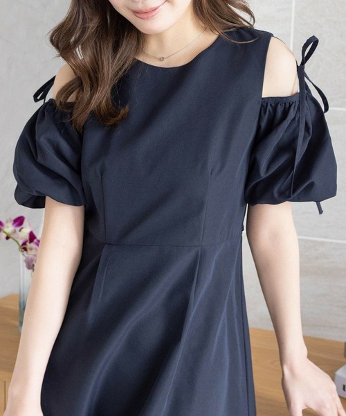 CLEAR BASIC（クリアベーシック）の「【低身長サイズ有】2way袖バルーン半袖ロングワンピース[大人 フェミニン 骨格ウェーブ]≪SS新作≫（ワンピース・レディース・ピンク/ネイビー/ブルーグレー・F/XS）」の4枚目の写真