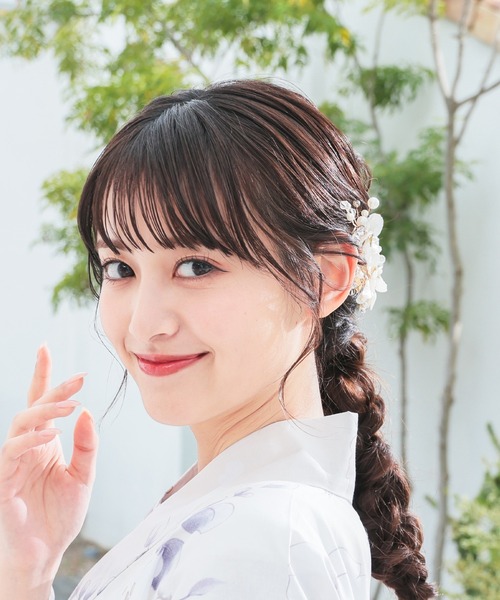 Honeys(ハニーズ)の「花モチーフヘアクリップ(和装小物・レディース・ゴールド/シルバー・FREE)」の4枚目の写真
