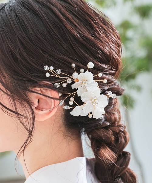 Honeys(ハニーズ)の「花モチーフヘアクリップ(和装小物・レディース・ゴールド/シルバー・FREE)」の3枚目の写真