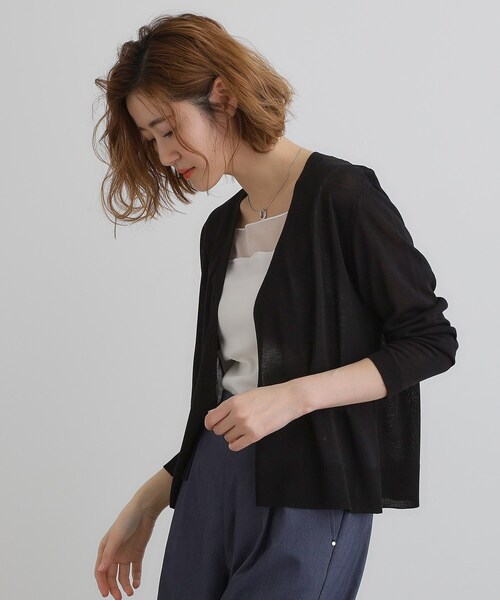 grove（グローブ）の「【接触冷感/UVカットetc】夏に嬉しい機能付き！ベーシックショートカーディガン（カーディガン/ボレロ・レディース・ナチュラル/ダークブラウン/ライトグレー/ブラック/オフホワイト・01/02/03/04/05）」の18枚目の写真