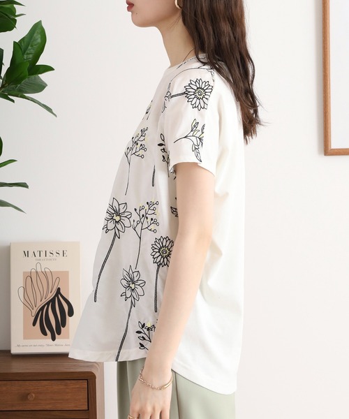 Quelle Chance（ケルシャンス）の「前身布帛刺しゅう切替プルオーバー（Tシャツ/カットソー・レディース・ネイビー系/ホワイト系/ホワイト/ネイビー・M）」の22枚目の写真