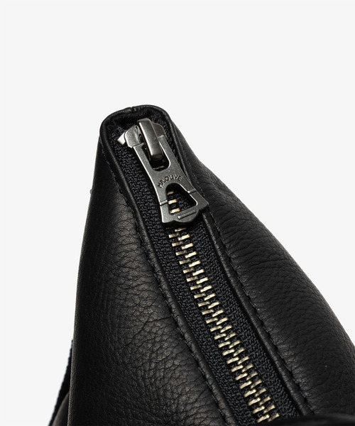 MR.OLIVE E.O.I(ミスターオリーブイーグルオブインデペンデンス)の「MR.OLIVE ミスターオリーブ / E.O.I / WATER PROOF WASHABLE LEATHER IMPERMA-LEATHER HELMET BAG ウォータープルーフウォッシャブルレザー ヘルメットバッグ インパーマレザー / ME666(トートバッグ・メンズ・ブラック・FREE)」の7枚目の写真