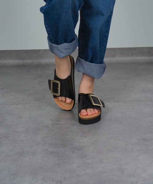 PLAKTON（プラクトン）の「【PLAKTON/プラクトン】ビッグバックル サンダル フラットサンダル（サンダル・レディース・ブラック・37/38/36）」の10枚目の写真