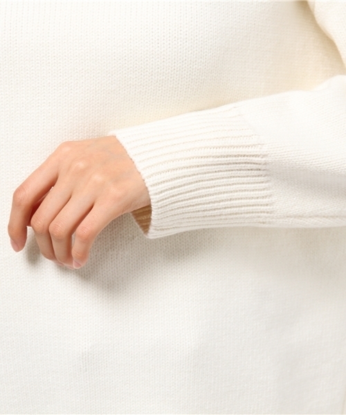 allureville（アルアバイル）の「ハイネックストレッチプルオーバー（ニット/セーター・レディース・ホワイト/グレー/ネイビー/キャメル・FREE）」の9枚目の写真