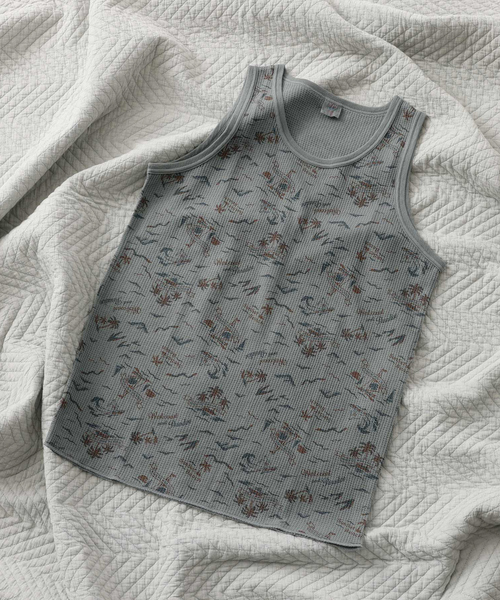 ABAHOUSE(アバハウス)の「【JEMORGAN LONG JOHNS/ジェーイーモーガンロングジョーンズ】オーバーダイ ワッフル総柄プリントタンクトップJE786-22S/オーバーダイ/柄/デザイン/ワッフル【WEB限定】(タンクトップ・メンズ・グレー/ブルー/マスタード・M/L/XL)」の1枚目の写真