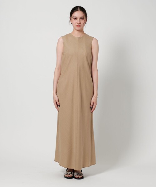 BEAUTY&YOUTH UNITED ARROWS（ビューティーアンドユースユナイテッドアローズ）の「麻ブレンド バイアス フレアワンピース（ワンピース・レディース・ネイビー/ベージュ・S/M）」の4枚目の写真