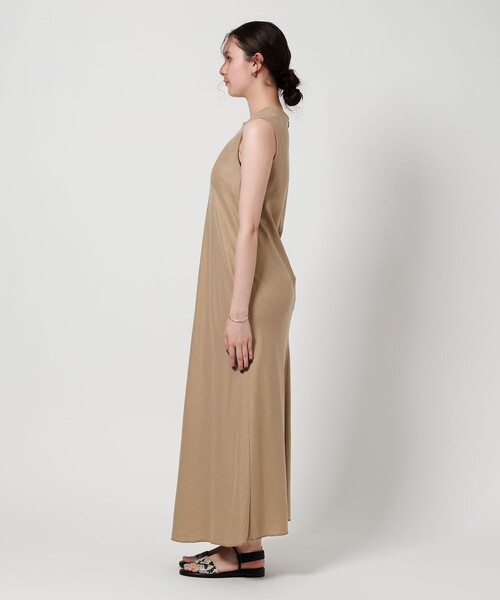 BEAUTY&YOUTH UNITED ARROWS（ビューティーアンドユースユナイテッドアローズ）の「麻ブレンド バイアス フレアワンピース（ワンピース・レディース・ネイビー/ベージュ・S/M）」の5枚目の写真