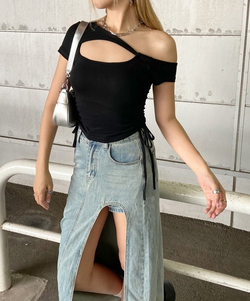 non-hedge(ノンヘッジ)の「カットワークワンショルダーショート丈トップス(Tシャツ/カットソー・レディース・オフホワイト/グレー/ブラック・FREE)」の17枚目の写真