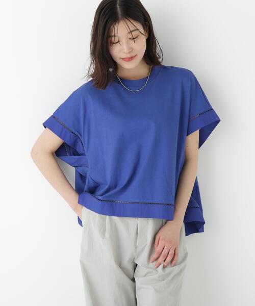 human woman(ヒューマンウーマン)の「◆布帛ドッキング半袖プルオーバー(Tシャツ/カットソー・レディース・ホワイト/ネイビー/ブルー・MEDIUM)」の1枚目の写真