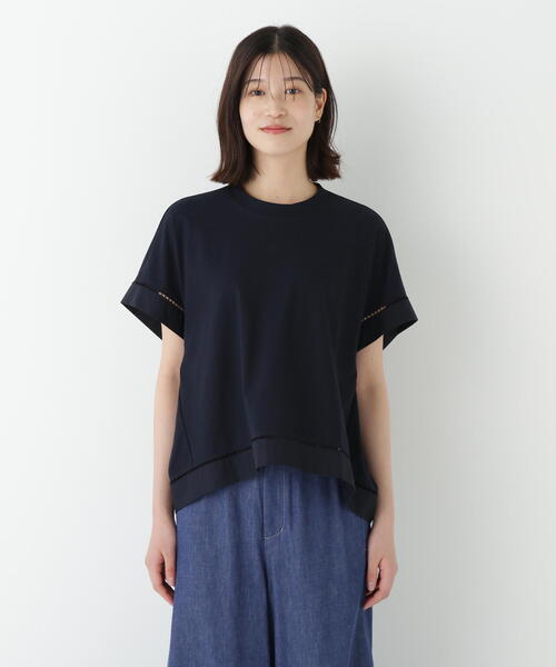 human woman(ヒューマンウーマン)の「◆布帛ドッキング半袖プルオーバー(Tシャツ/カットソー・レディース・ホワイト/ネイビー/ブルー・MEDIUM)」の21枚目の写真