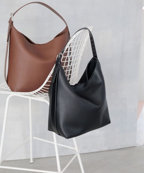 HEREIAM（ヘレイアム）の「【HEREIAM】ワンハンドルトートBAG（トートバッグ・レディース・ブラック/バーガンディー/ダークブラウン・FREE）」の4枚目の写真