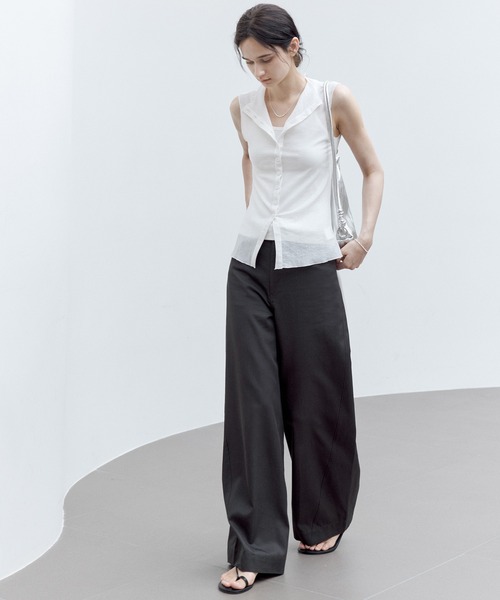 tageechita（タジチタ）の「【tageechita】リヨセル混 シアーストライプ ノースリーブカーディガン（シャツ/ブラウス・レディース・ブラック/ホワイト・S/M/L）」の13枚目の写真