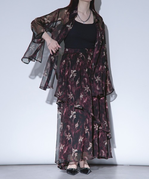 Ellno de Mavie(エルノデメヴィ)の「フラワーニュアンススリットシアーシャツ/SETUP対応(シャツ/ブラウス・レディース・ブラック/ワインレッド・FREE)」の17枚目の写真