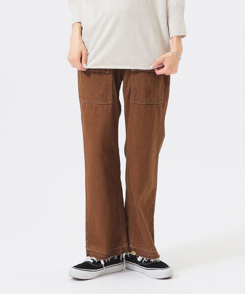 BEAMS BOY（ビームスボーイ）の「デニム ブッシュ パンツ（デニムパンツ・レディース・インディゴブルー/ブラウン・2/1/0）」の18枚目の写真