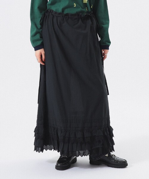 BEAMS BOY(ビームスボーイ)の「ユーロ ヴィンテージ フリル スカート(スカート・レディース・オフホワイト/ブラック・ONE SIZE)」の19枚目の写真