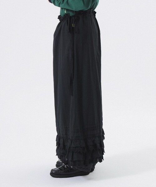 BEAMS BOY(ビームスボーイ)の「ユーロ ヴィンテージ フリル スカート(スカート・レディース・オフホワイト/ブラック・ONE SIZE)」の21枚目の写真