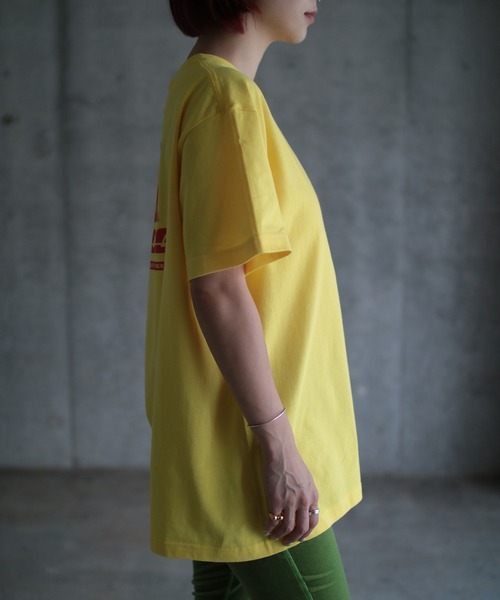 AKISHIKA design(アキシカデザイン)の「DOG EXP T-SHIRTS(Tシャツ/カットソー・メンズ・イエロー・L/M/XL)」の3枚目の写真