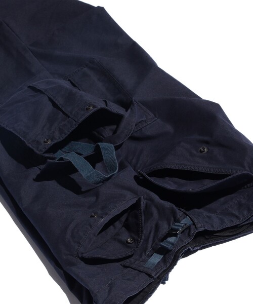 BEAMS PLUS（ビームスプラス）の「コットン ナイロン オックスフォード ミリタリー 6ポケット オーバーパンツ（その他パンツ・メンズ・ネイビー/オリーブ・L/M）」の15枚目の写真