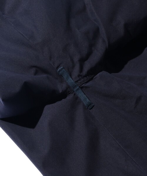 BEAMS PLUS（ビームスプラス）の「コットン ナイロン オックスフォード ミリタリー 6ポケット オーバーパンツ（その他パンツ・メンズ・ネイビー/オリーブ・L/M）」の4枚目の写真