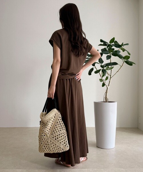 fredy emue（フレディエミュ）の「《セットアップ対応》タンブラー鹿の子フレンチTシャツ（Tシャツ/カットソー・レディース・アイボリー/チャコールグレー/ブラウン・38）」の17枚目の写真